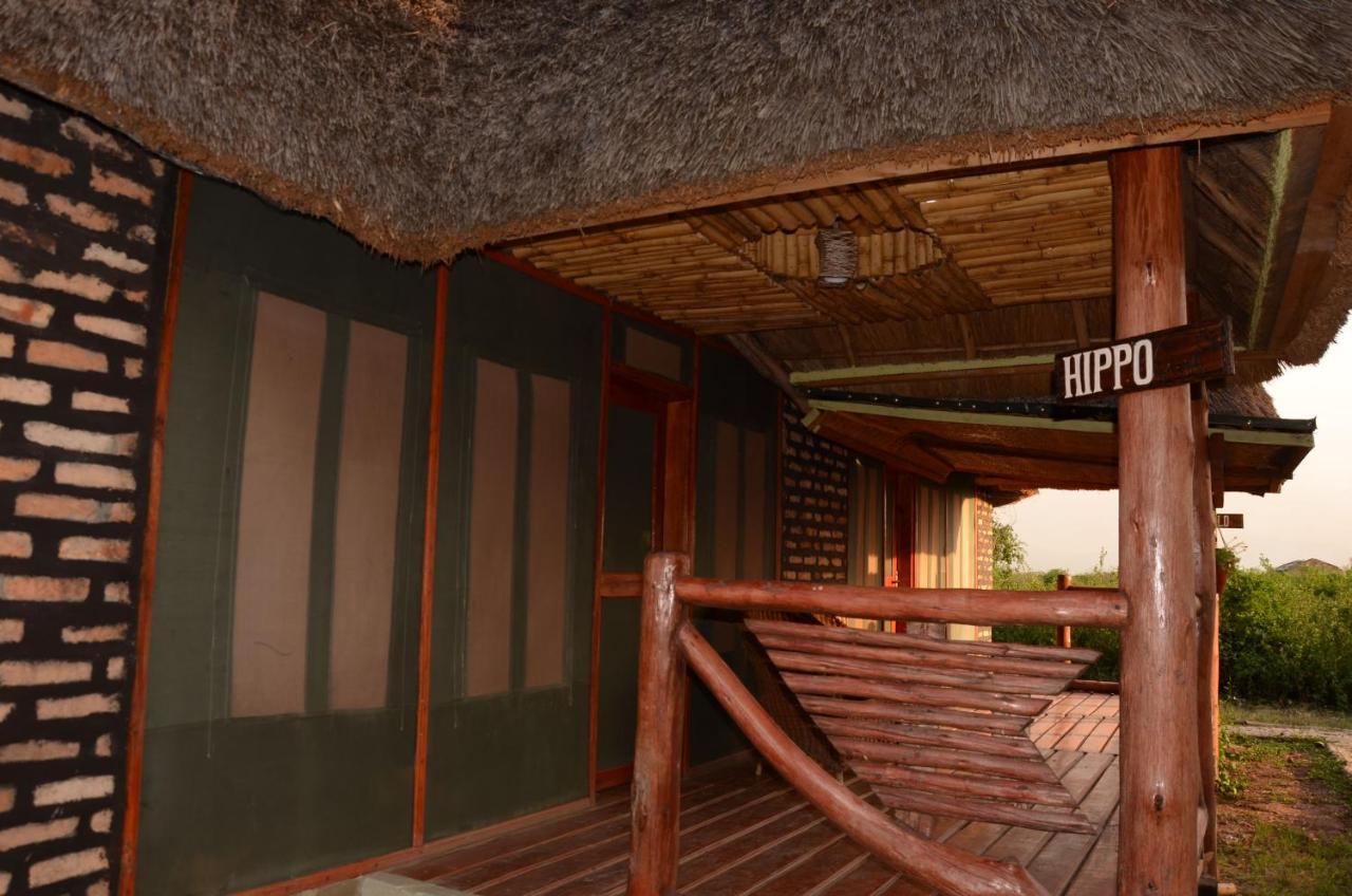 Irungu Forest Safari Lodge Katunguru Εξωτερικό φωτογραφία