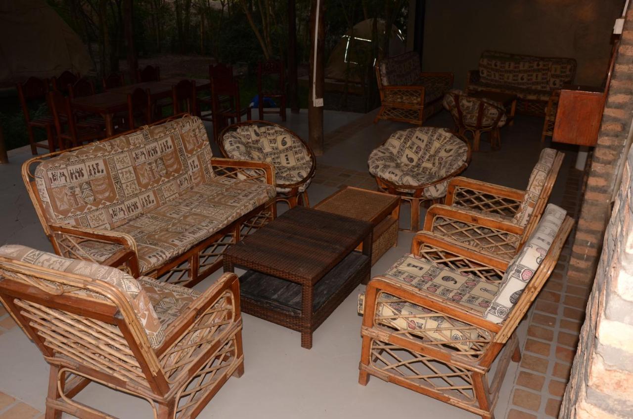 Irungu Forest Safari Lodge Katunguru Εξωτερικό φωτογραφία