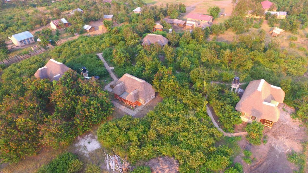 Irungu Forest Safari Lodge Katunguru Εξωτερικό φωτογραφία